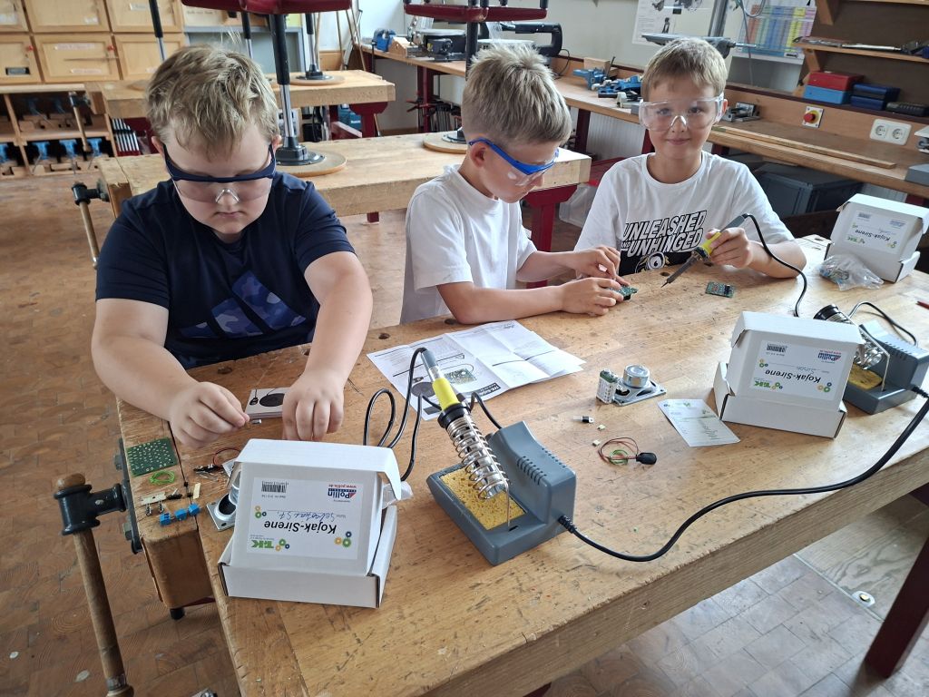 SET – Schüler entdecken Technik an der Grund- und Mittelschule Wallerfing-Oberpöring