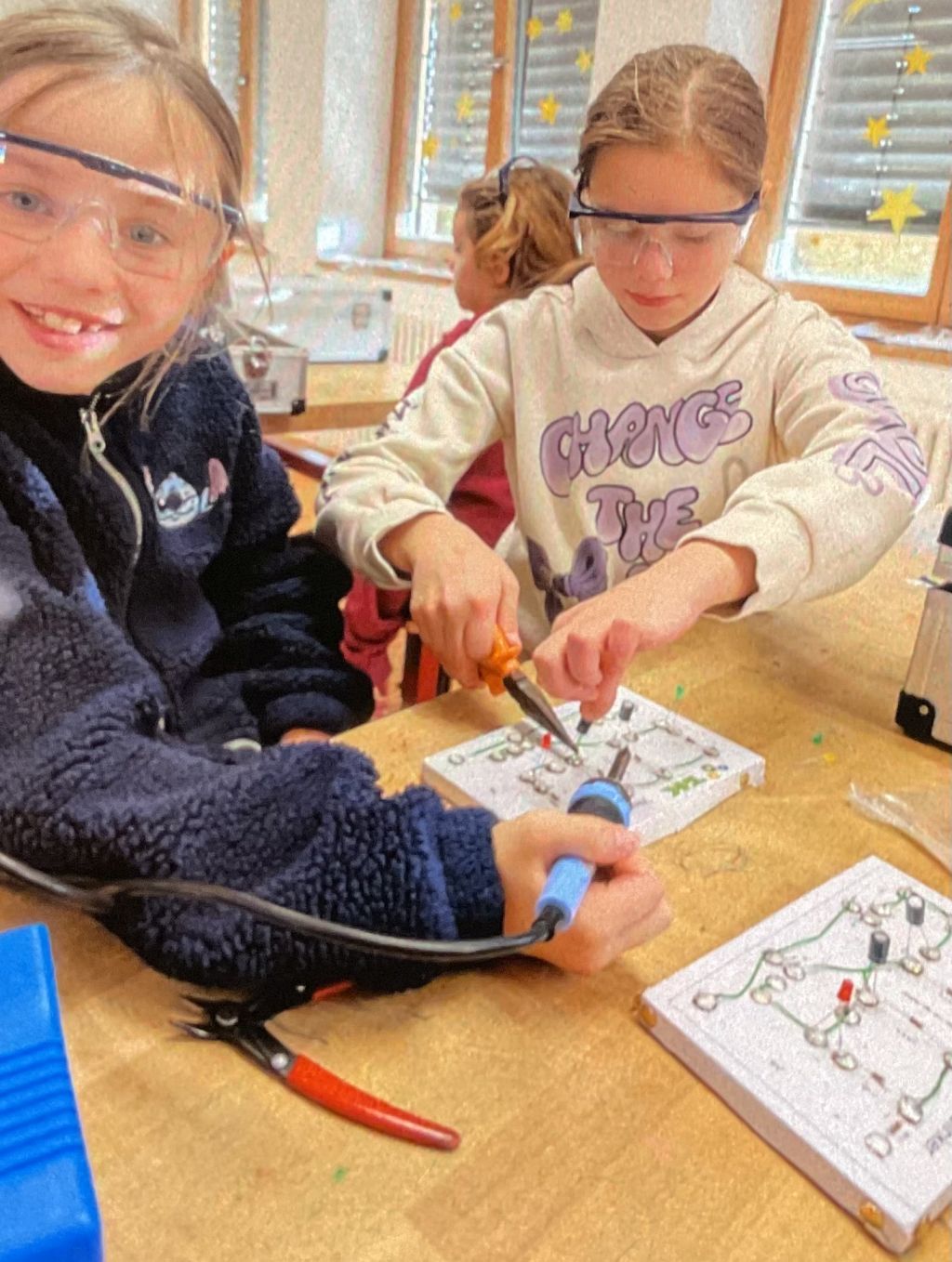 SET – Schüler entdecken Technik an der Grundschule Grafenau