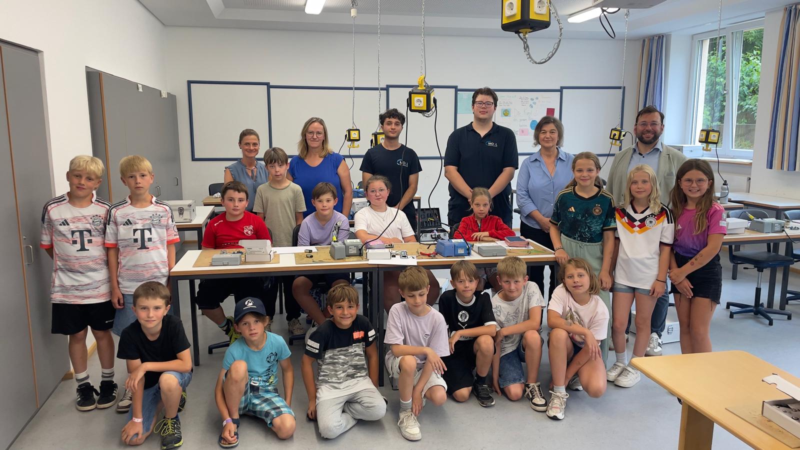 SET – SCHÜLER ENTDECKEN TECHNIK an der Grundschule Mengkofen