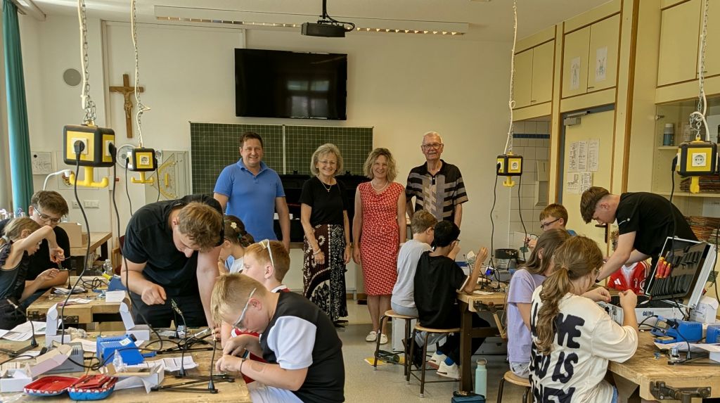 SET – SCHÜLER ENTDECKEN TECHNIK an der Grundschule Prackenbach