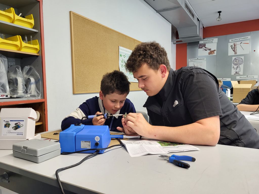 SET - SCHÜLER ENTDECKEN TECHNIK am Comenius-Gymnasium in Deggendorf