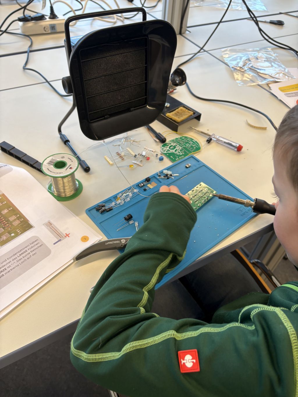 TECHNIKFERIEN – Osterdeko mal anders! 🐰✨