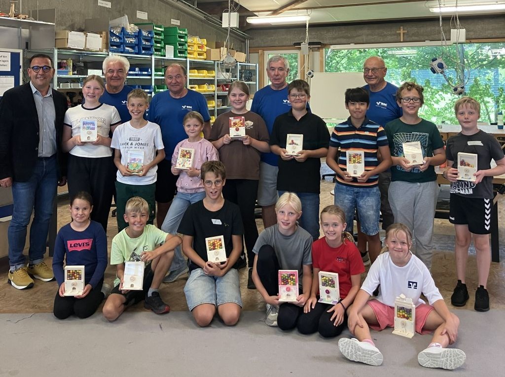 TECHNIKFERIEN – Kaugummiautomat bauen im Technikhaus Arnstorf!