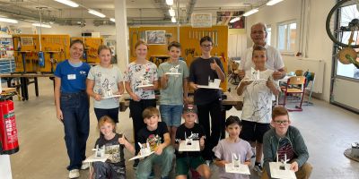 TECHNIKFERIEN – Luftkissenboot bauen im Technikhaus Deggendorf