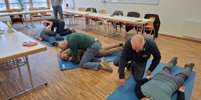 ERSTE-HILFE-KURS FÜR TECHNIKHAUS-MENTOREN