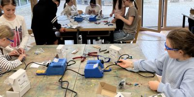SCHÜLER ENTDECKEN TECHNIK an der Grundschule Hagelstadt