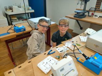 SET – SCHÜLER ENTDECKEN TECHNIK an der Alfons-Lindner-Schule in Tiefenbach