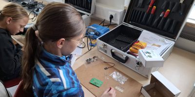 SET - SCHÜLER ENTDECKEN TECHNIK an der Realschule Maria Ward in Deggendorf