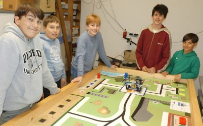 TECHNIKFERIEN – JECC-ROBOTER