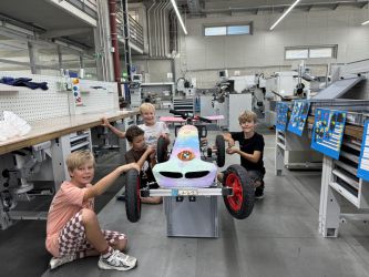 TECHNIKFERIEN – 3 Tage Technikcamp im BMW Group Werk Landshut