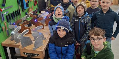 TECHNIKFERIEN - Baue deinen eigenen Osterhasen im Technikhaus Regen