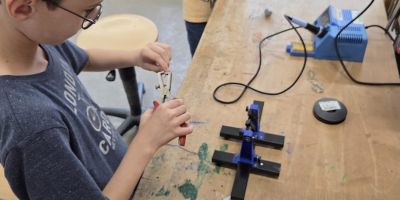 TECHNIKFERIEN - Solar-Windmühle bauen im Technikhaus Deggendorf