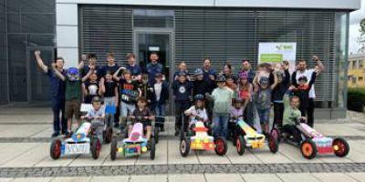 TECHNIKFERIEN BEI BMW GROUP WERK Landshut - TECHNIK CAMP