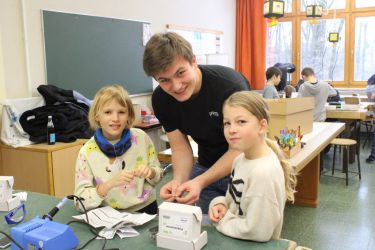 SET – SCHÜLER ENTDECKEN TECHNIK an der Grundschule Brennberg mit IRS