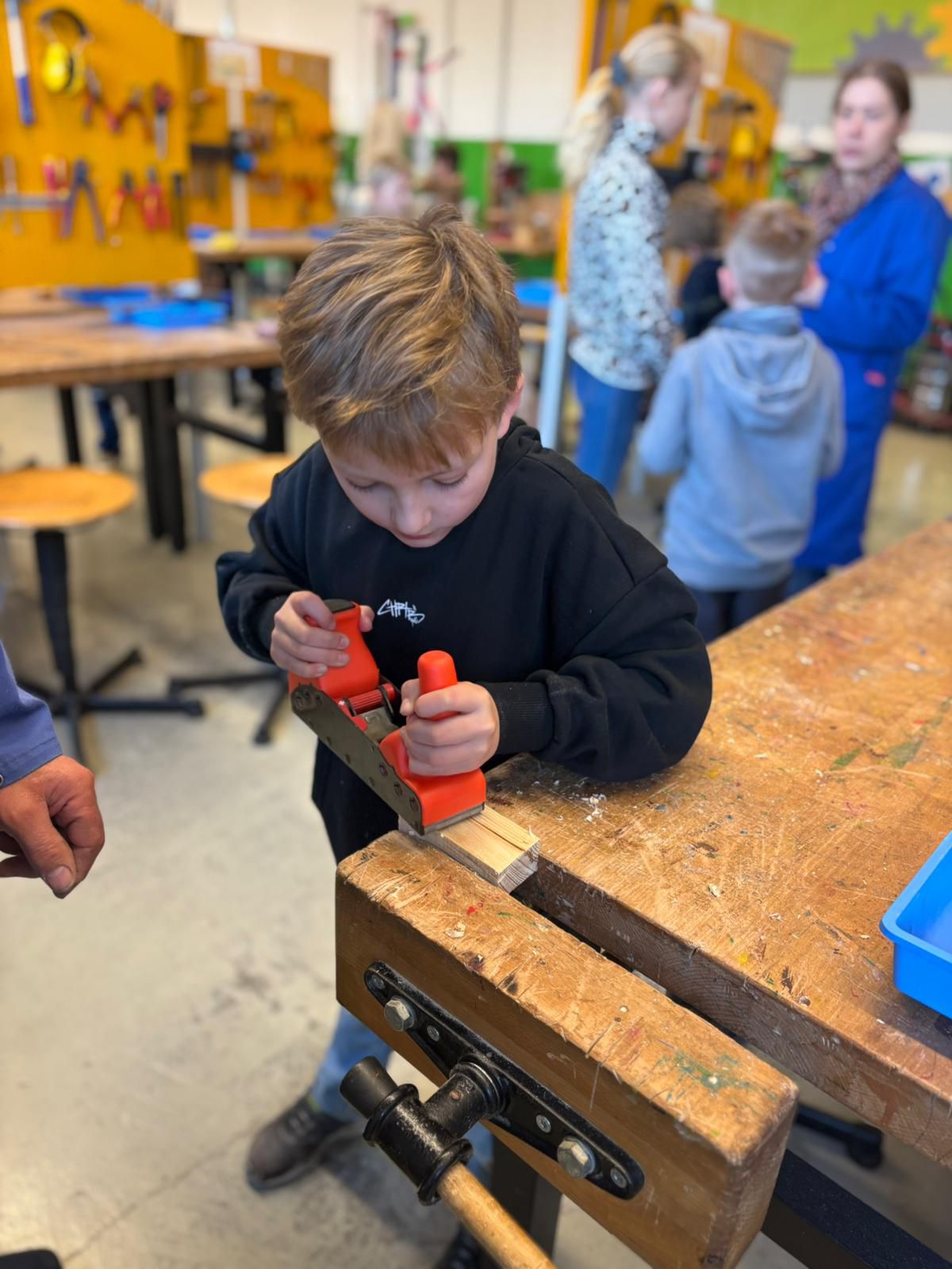 TECHNIKFERIEN – Nussknacker bauen im Technikhaus Straubing ✨🥜