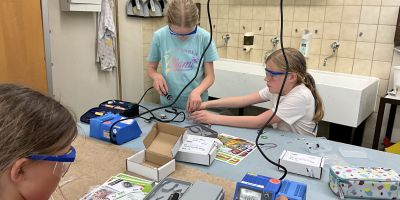 SET – SCHÜLER ENTDECKEN TECHNIK an der Grundschule Brennberg