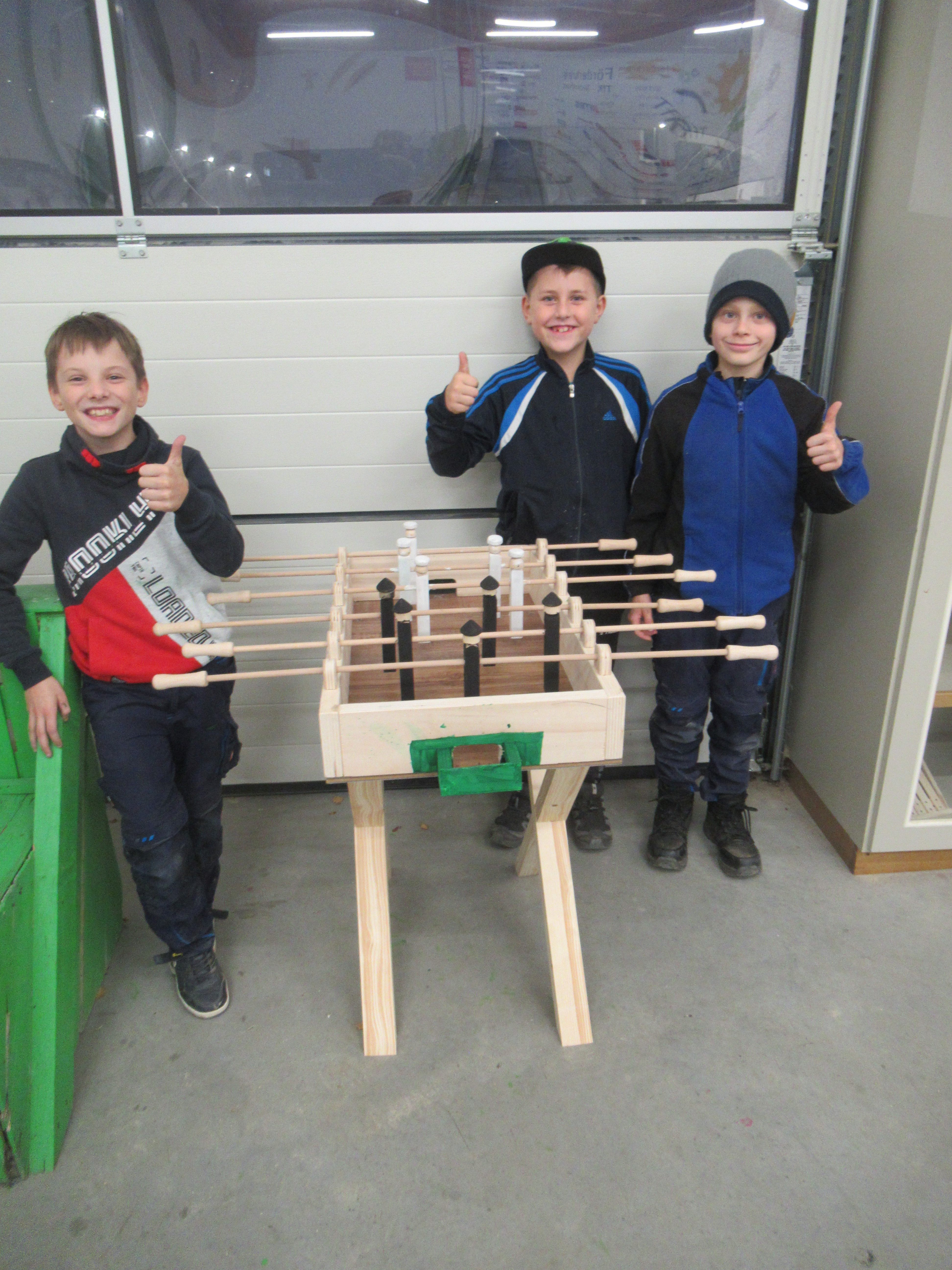 WERKSTÜCK DES MONATS NOVEMBER - Ein selbst gebauter Kickerkasten aus dem Technikhaus Regen!