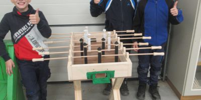 WERKSTÜCK DES MONATS NOVEMBER - Ein selbst gebauter Kickerkasten aus dem Technikhaus Regen!