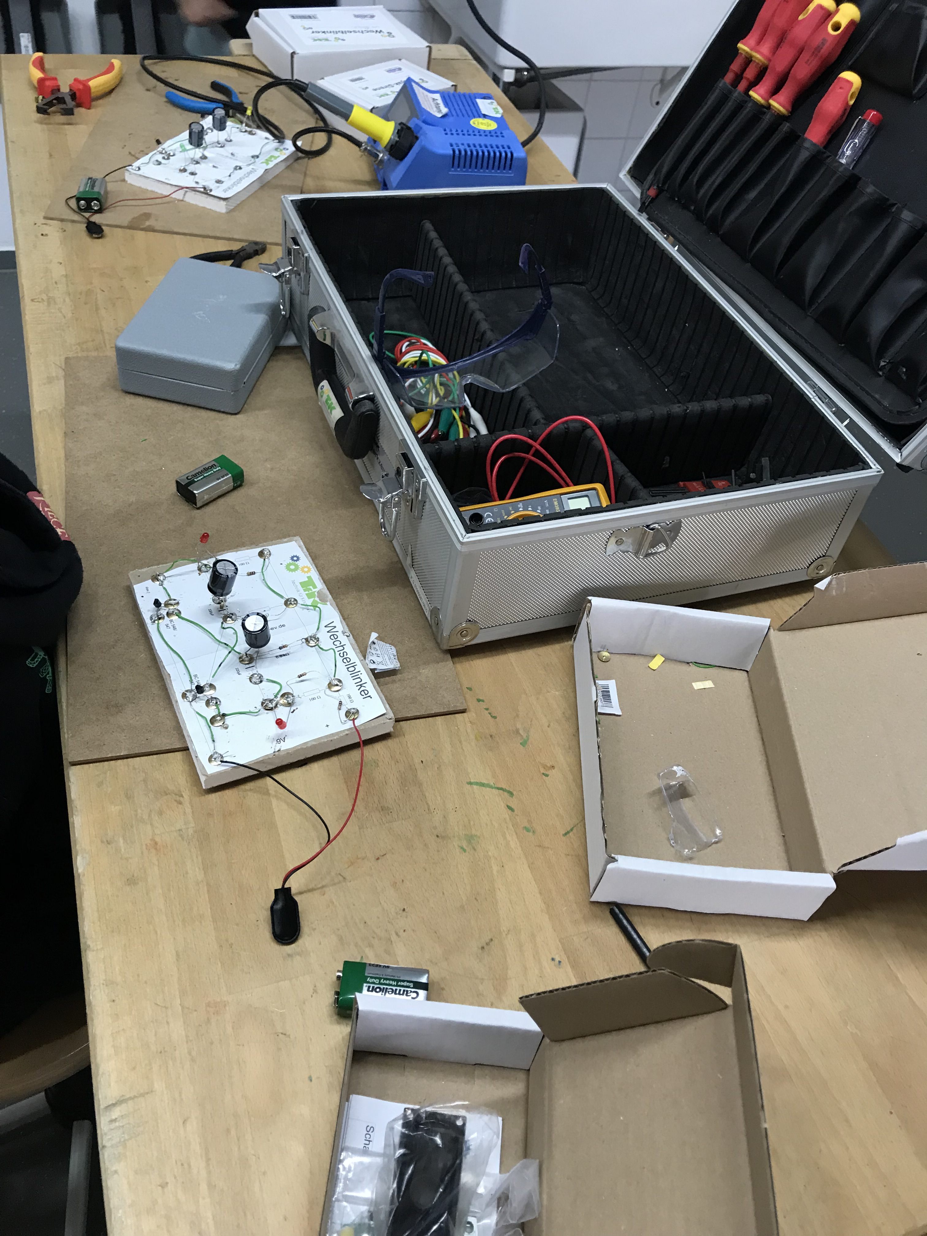 SET – SCHÜLER ENTDECKEN TECHNIK an der Grundschule Von-der-Tann in Regensburg