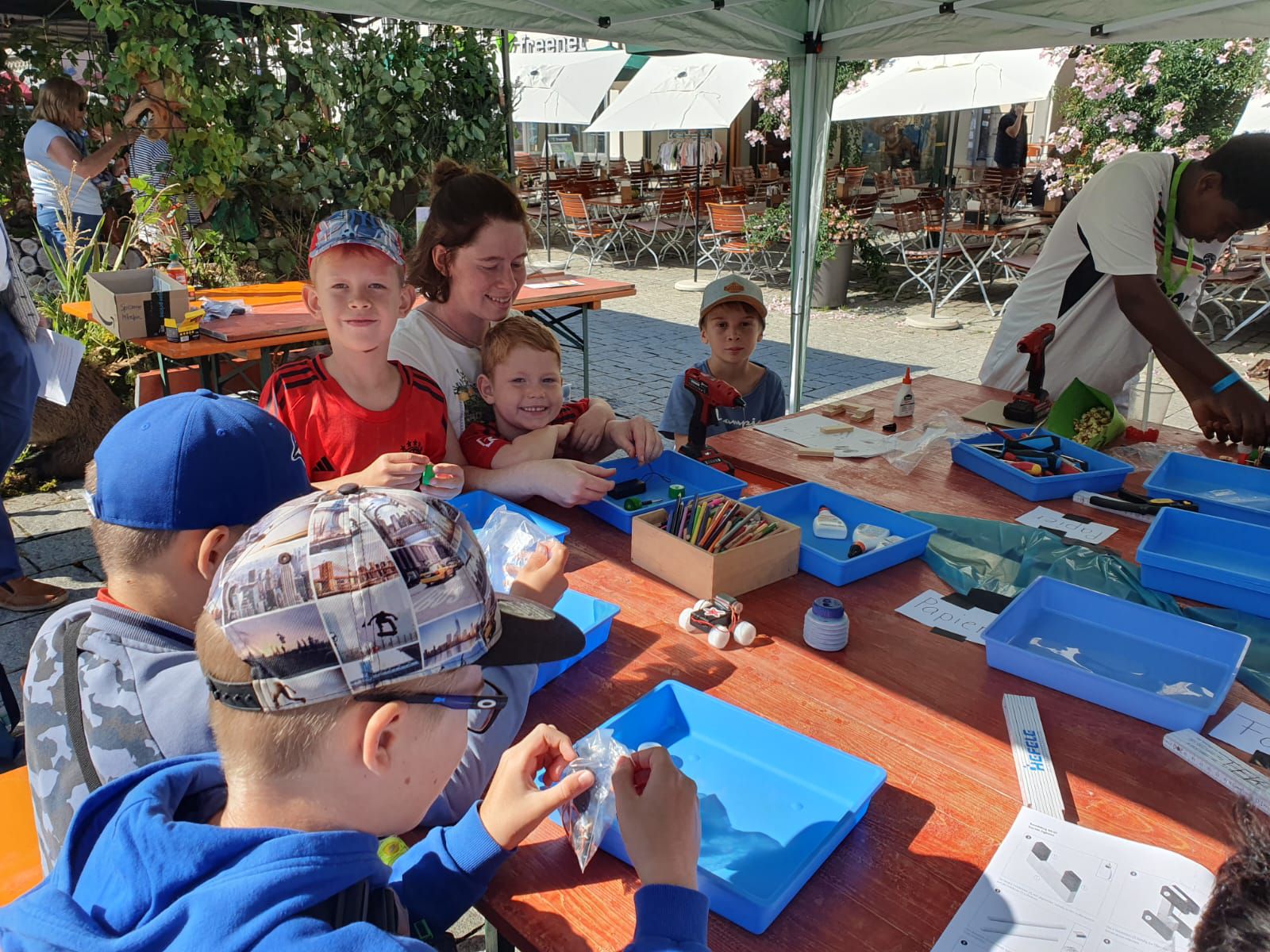 Spielfest Deggendorf - Mitmachstand - auch wir von TfK-Technik für Kinder waren mit dabei