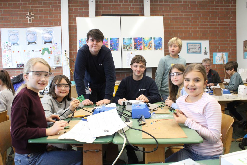 SET - SCHÜLER ENTDECKEN TECHNIK an der Grundschule Loiching