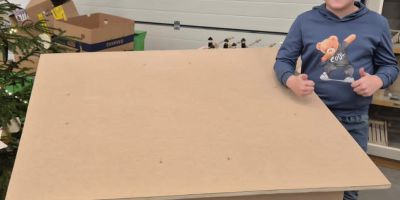 WERKSTÜCK DES MONATS JANUAR: stabile Hundehütte 🐶 – ein tolles Geburtstagsgeschenk für den vierbeinigen Freund 🎁