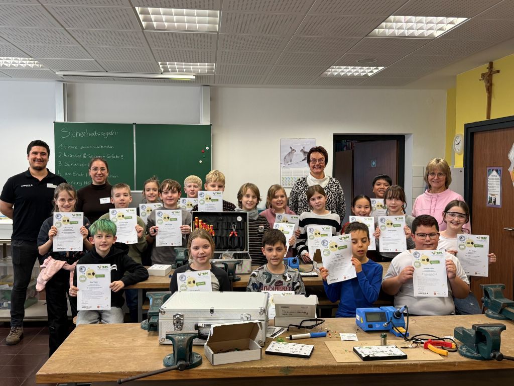 SET - SCHÜLER ENTDECKEN TECHNIK an der Grundschule An der Angermühle in Deggendorf